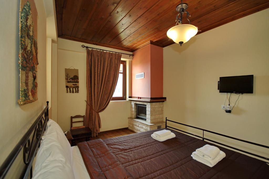 Hotel Thea Valtessinikou Exterior foto
